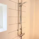Big With 2 Bedrooms In * كولدينغ
